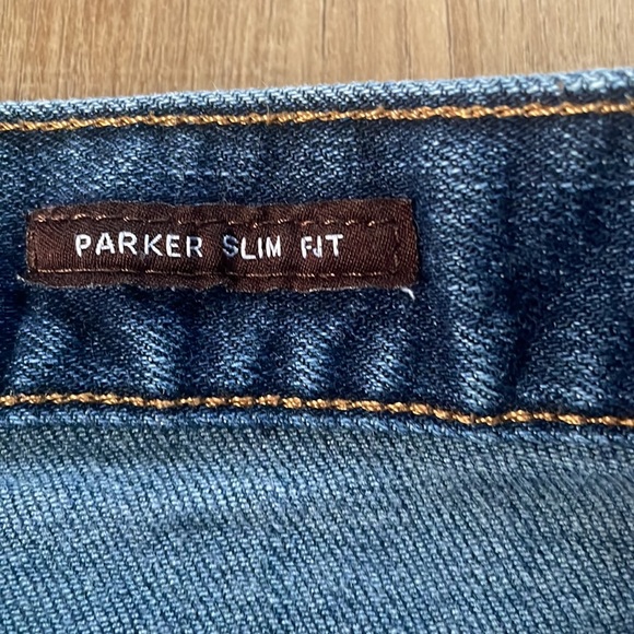 Michael Kors Men's Parker Slim Fit - Picture 5 of 9